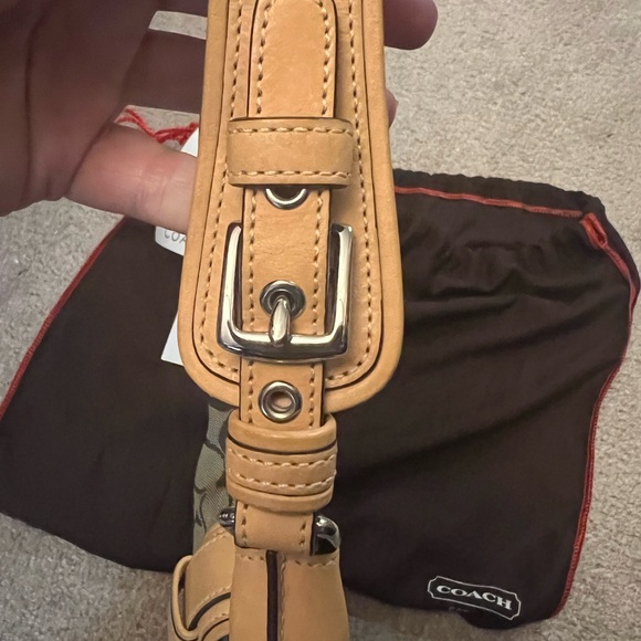 Coach Shoulder bag, with dust cover. Used once. - Picture 2 of 5